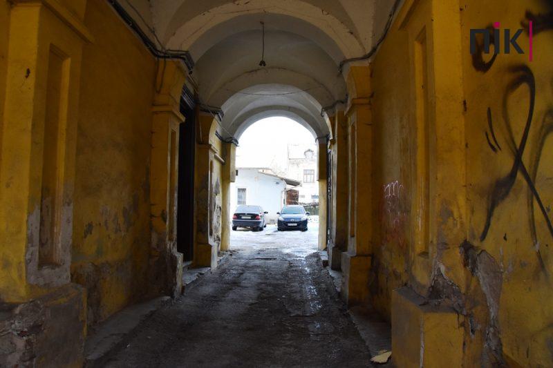 Івано-Франківськ навиворіт: вулиця Грушевського (ФОТОРЕПОРТАЖ) 26 DSC 0201 scaled