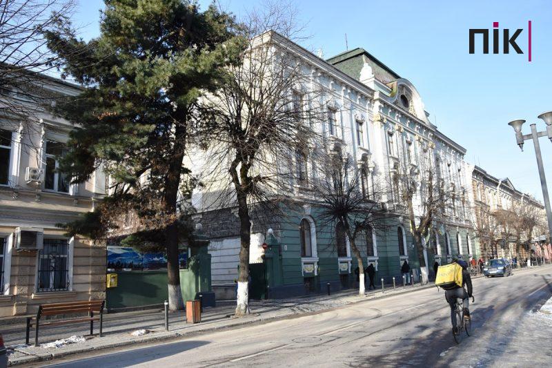 Івано-Франківськ навиворіт: вулиця Грушевського (ФОТОРЕПОРТАЖ) 32 DSC 0221 scaled