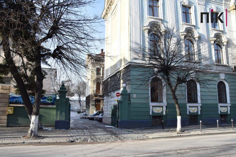 Івано-Франківськ навиворіт: вулиця Грушевського (ФОТОРЕПОРТАЖ) 33 DSC 0222 scaled