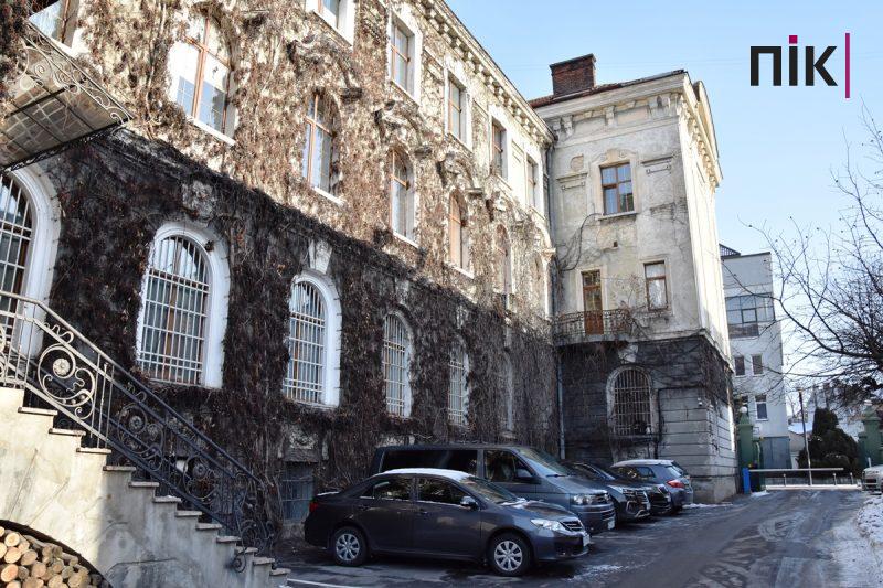 Івано-Франківськ навиворіт: вулиця Грушевського (ФОТОРЕПОРТАЖ) 36 DSC 0229 scaled