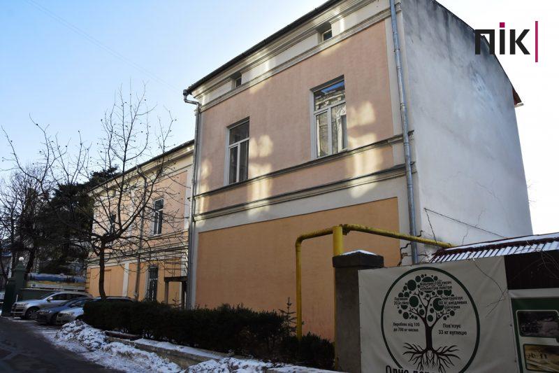 Івано-Франківськ навиворіт: вулиця Грушевського (ФОТОРЕПОРТАЖ) 37 DSC 0230 scaled