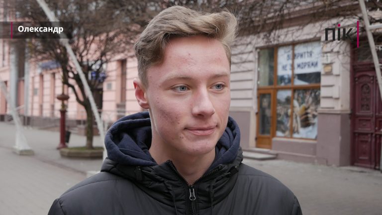 Старий Новий рік: чи чекають франківці засівальників (ВІДЕО) 9 P1300265.00 01 37 01.Still001