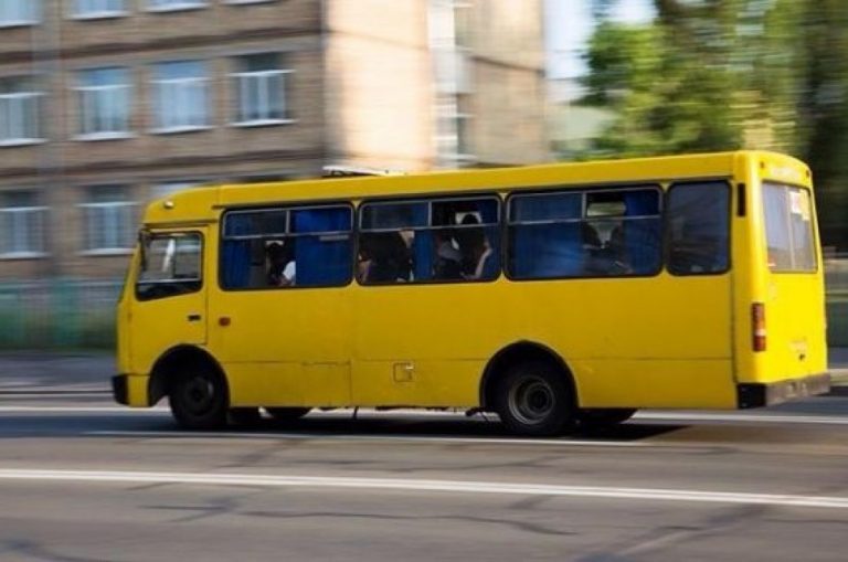 З 1 лютого у Коломиї компенсуватимуть проїзд в громадському транспорті - видаватимуть талони 3 avtobus 570x378 1