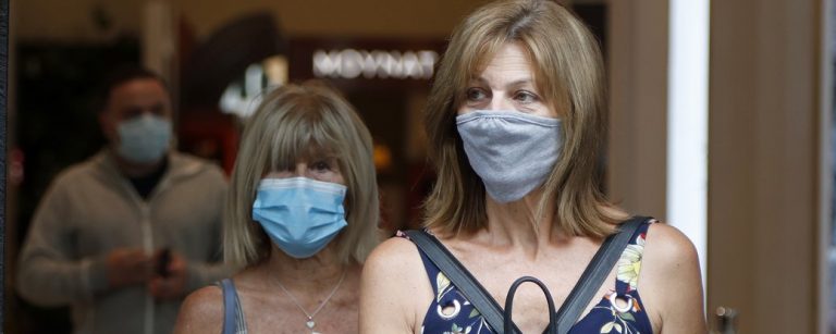 В Україні з 14 січня штрафуватимуть бізнес за відвідувачів без масок 8 коронавірус, штраф