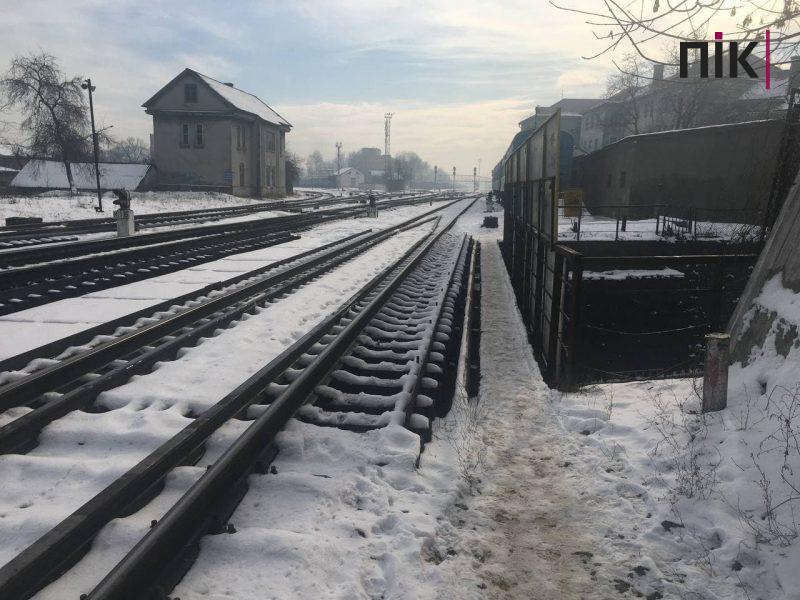 Мандри непомітним Івано-Франківськом: міст-тунель на Вовчинецькій (ФОТО) 11 Міст-тунель у Франківську