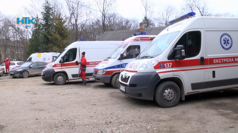Приїдуть не до всіх: почали діяти нові правила виклику швидкої (ВІДЕО) 1 shvydka 120121