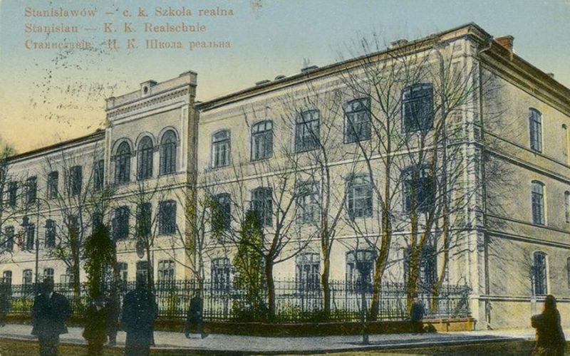12 realn skola 1880 scaled