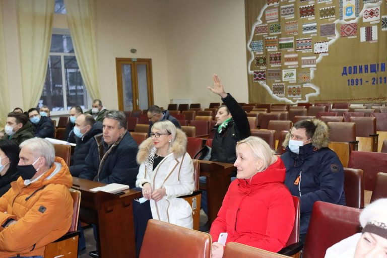 У Долині "Правий сектор" виступив проти Коломойського: великі претензії щодо плати за землю (ФОТО) 6 У Долині "Правий сектор" виступив проти Коломойського: великі претензії щодо плати за землю (ФОТО)