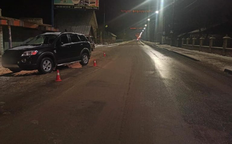 На Прикарпатті поліцейські розслідують ДТП, в яких постраждали дві жінки (ФОТО) 5 На Прикарпатті поліцейські розслідують ДТП, в яких постраждали дві жінки (ФОТО)