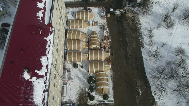 У Богородчанах розгортають мобільний госпіталь на 120 місць (ФОТО, ВІДЕО) 1 У Богородчанах розгортають мобільний госпіталь на 120 місць (ФОТО, ВІДЕО)