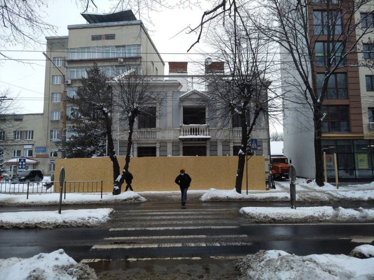 У Франківську може зникнути чергова стара кам’яниця: мешканці обурені (ФОТОФАКТ) 12 152314700 4307409695953652 9190333486319185318 o