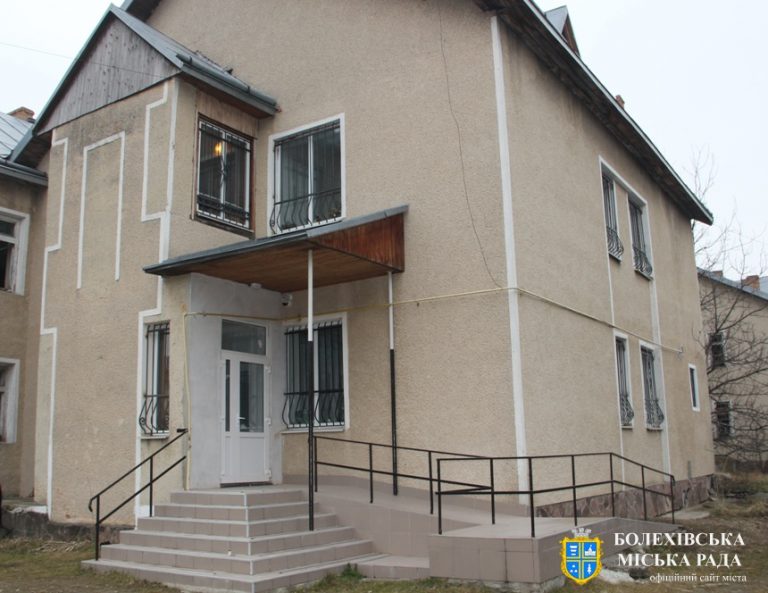 У Болехові готуються до відкриття ЦНАПу (ФОТО) 11 У Болехові готуються до відкриття ЦНАПу (ФОТО)