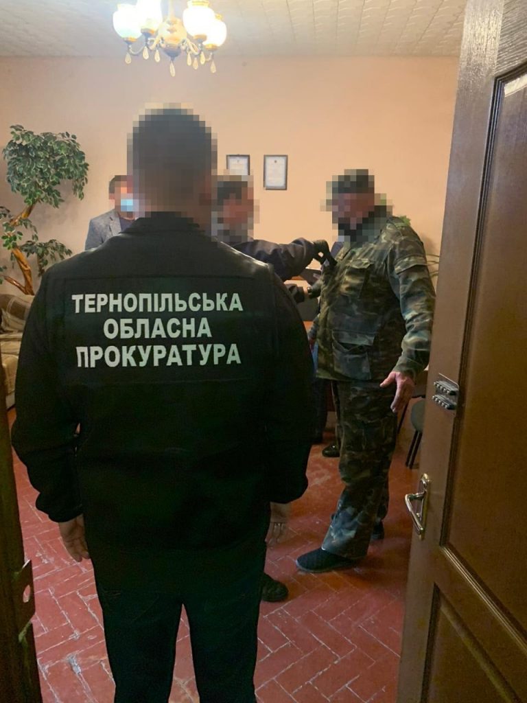 "Передавав ув’язненим наркотики": на Тернопільщині судитимуть працівника тюрми 4 221 02 01 1612191031