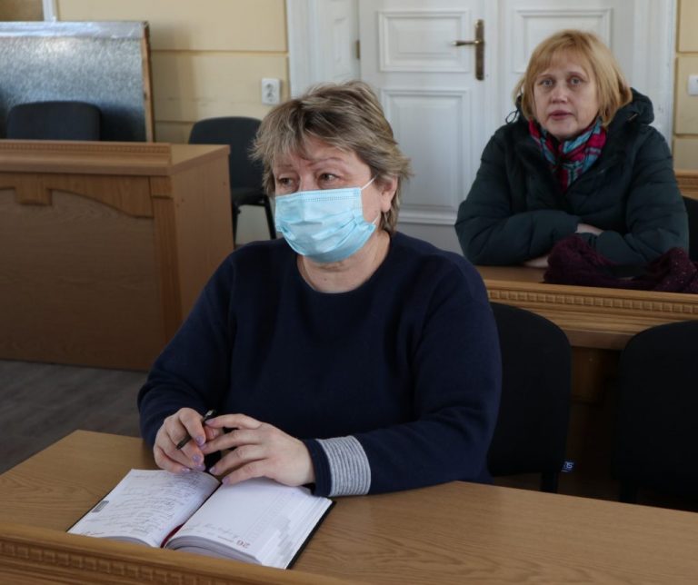 У Надвірній рейдові групи будуть виявляти, де нелегально виплачують зарплати 8 У Надвірній рейдові групи будуть виявляти, де нелегально виплачують зарплати