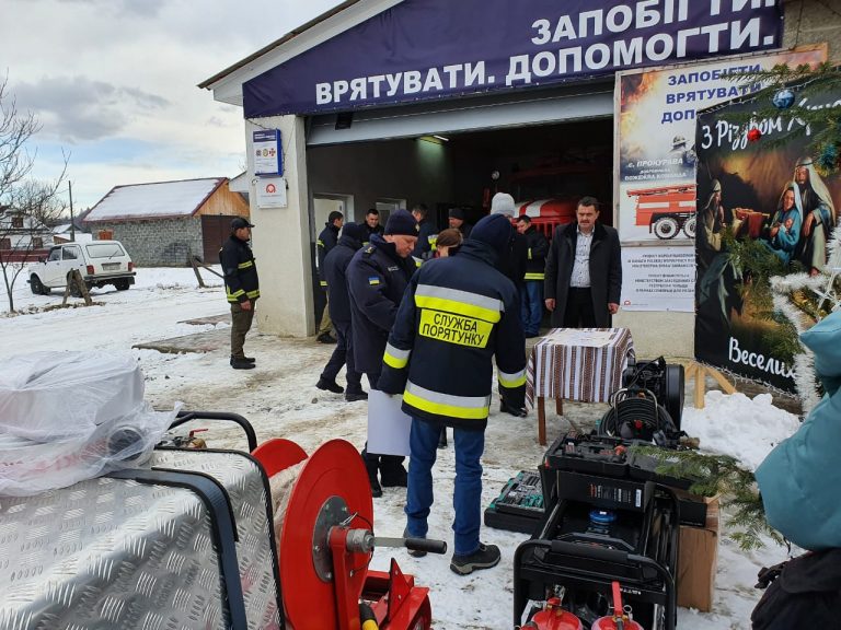 На Косівщині відзначили річницю створення добровільної пожежної команди (ФОТО) 1 На Косівщині відзначили річницю створення добровільної пожежної команди (ФОТО)