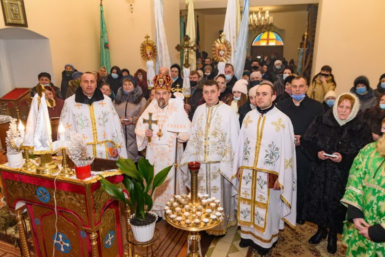 На Тернопільщині освятили новий іконостас у церкві - національній пам’ятці архітектури (ФОТО)
