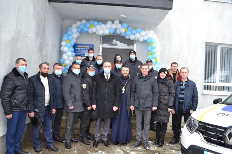 На Верховинщині відкрили поліцейську станцію (ФОТО) 10 На Верховинщині відкрили поліцейську станцію (ФОТО)
