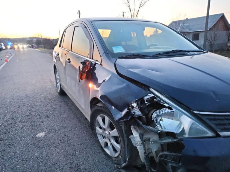 На Франківщині в ДТП травмувалися четверо людей: поліція розслідує обставини аварій (ФОТО) 9 На Франківщині в ДТП травмувалися четверо людей: поліція розслідує обставини аварій (ФОТО)
