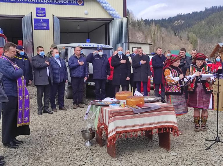 Пожежна охорона і медична допомога: на Верховинщині відкрили осередок безпеки (ФОТО) 7 Пожежна охорона і медична допомога: на Верховинщині відкрили осередок безпеки (ФОТО)