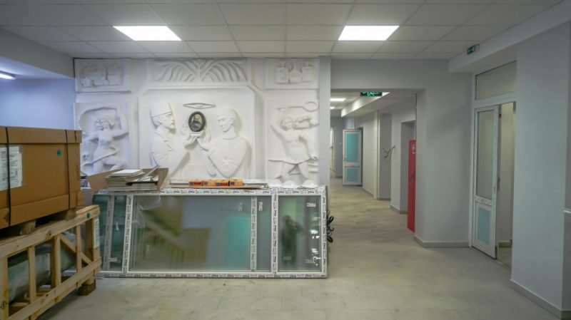 У Бурштині реконструюють відділення лікарні