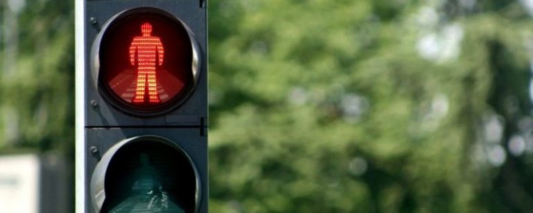 На перехресті вулиць Коновальця-Сорохтея поставлять світлофор, а в районі ТЦ «Велмарт» - розширять дорогу 8 6612270c91cc4595