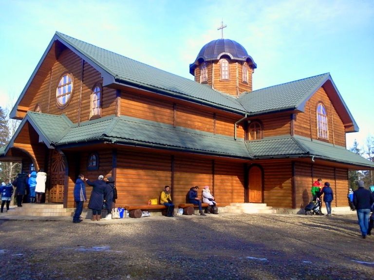 У Тисменицькому районі зупинили захоплення земель монастиря 12 Foto0244