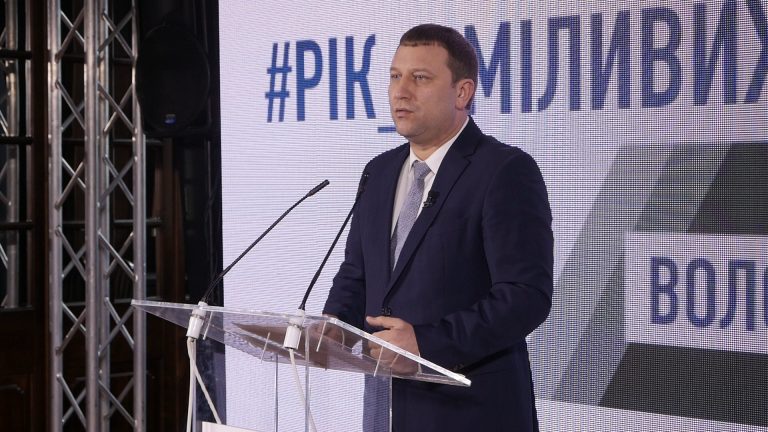 Все тільки починається. Володимир Труш - рік на посаді голови Тернопільської ОДА (ВІДЕО) 11 P1300265.00 05 38 24.Still001