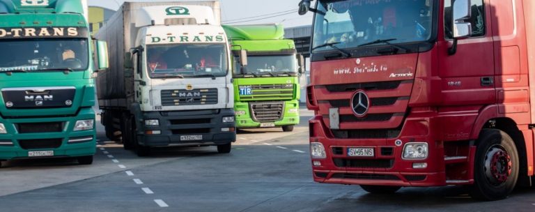 У Рожнятові людей турбує проблема великогабаритного транспорту 9 У Рожнятові людей турбує проблема великогабаритного транспорту