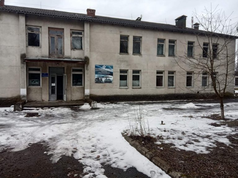 У Тлумачі відновлять роботу інфекційного відділення лікарні (ФОТО) 6 У Тлумачі відновлять роботу інфекційного відділення лікарні (ФОТО)