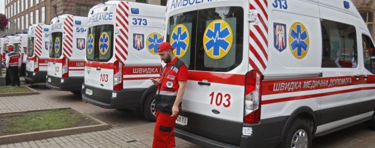 Понад 400 нових "швидких" отримають 19 областей України 6 Понад 400 нових "швидких" отримають 19 областей України