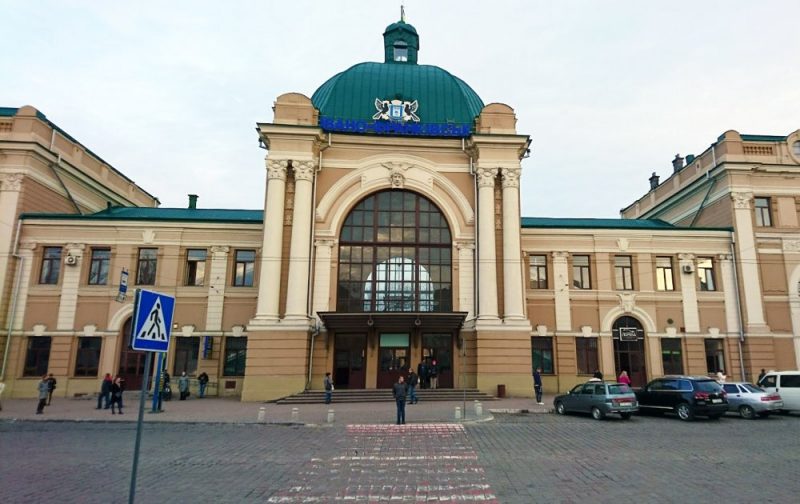ivano frankivsk railway station 02 scaled