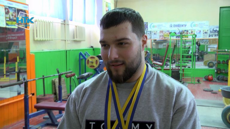 Важкоатлети з Коломиї привезли 7 медалей з Кубку України 5 kubok 140321