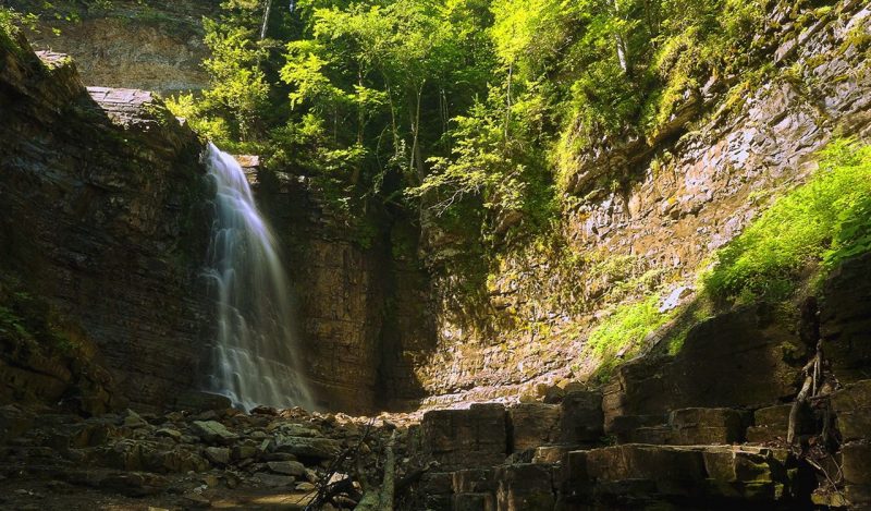 Куди піти на Прикарпатті: Манявський водоспад, Богородчани