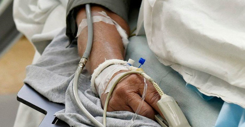 На Прикарпатті за добу на коронавірус захворіли 200 людей