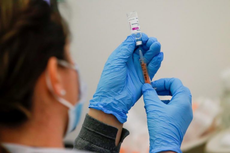 Україна отримала 370 тисяч нових доз вакцини AstraZeneca 6 1617344494 8980
