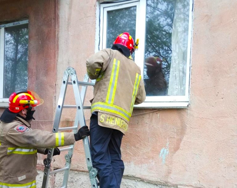 У Калуші рятувальники виявили мертвого чоловіка 9 1619794022 a20d061a1084c5560692