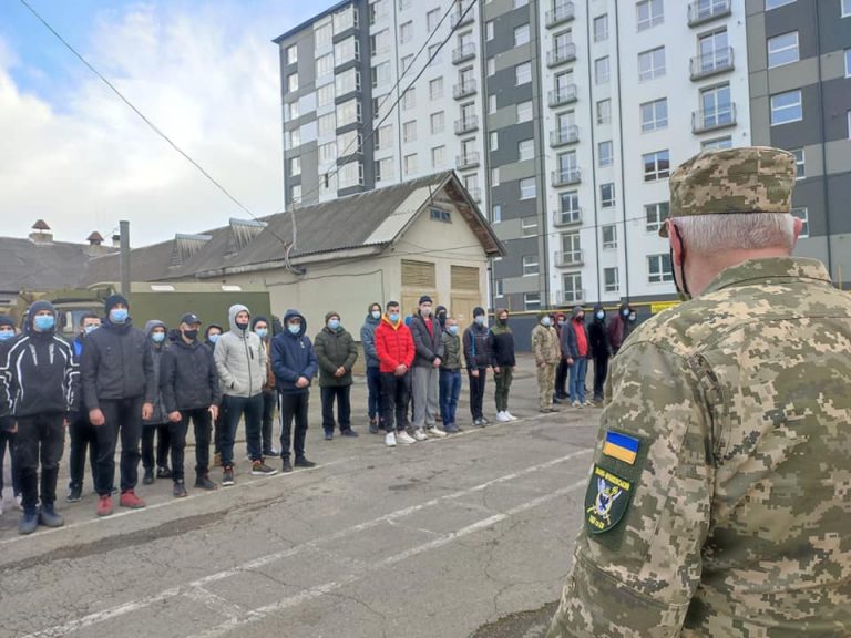 Стало відомо, скільки прикарпатських юнаків призвуть навесні в лави ЗСУ (ФОТО) 5 170511925 3758570834191211 666374677946202510 n