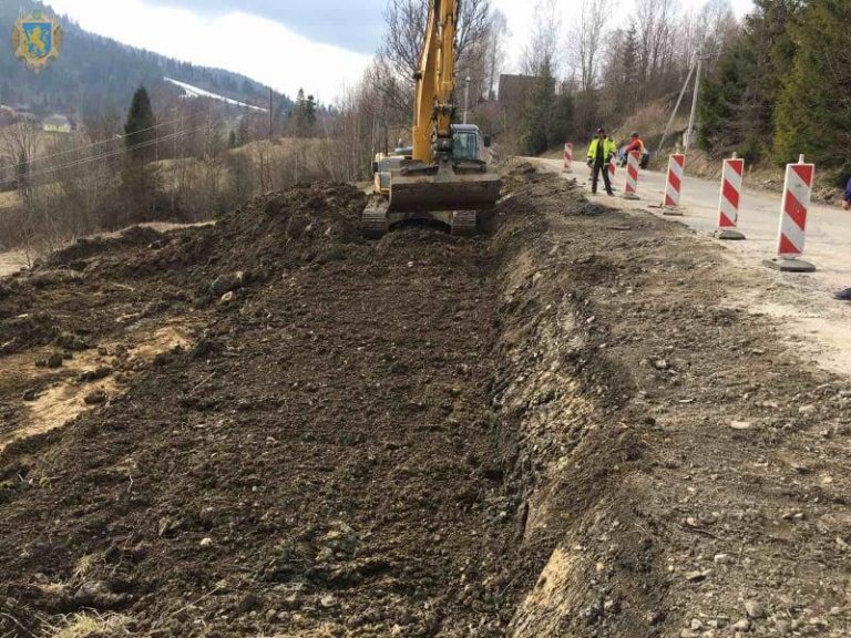 На Стрийщині почали ремонт дороги до гірськолижного міні-курорту (ФОТО) 10 175665549 1437793019895895 4719263555662975835 n 1618903844 800x600 1 0