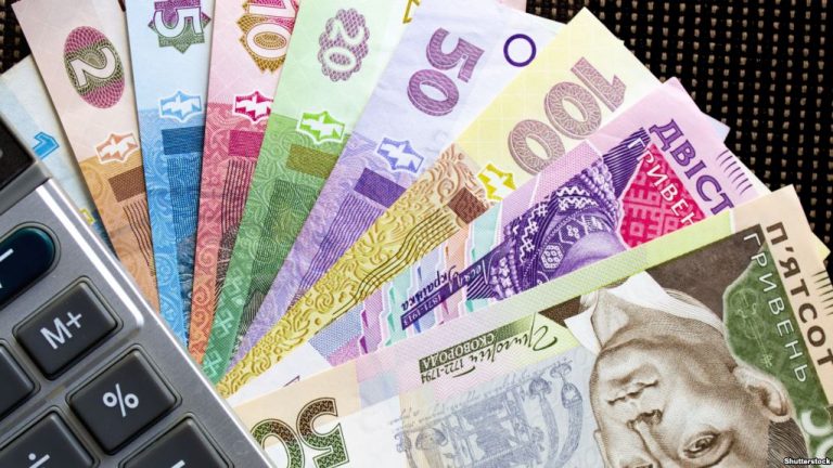 В Україні розповіли, що впливає на розмір пенсій 5 У червні працюючим пенсіонерам перерахують пенсію