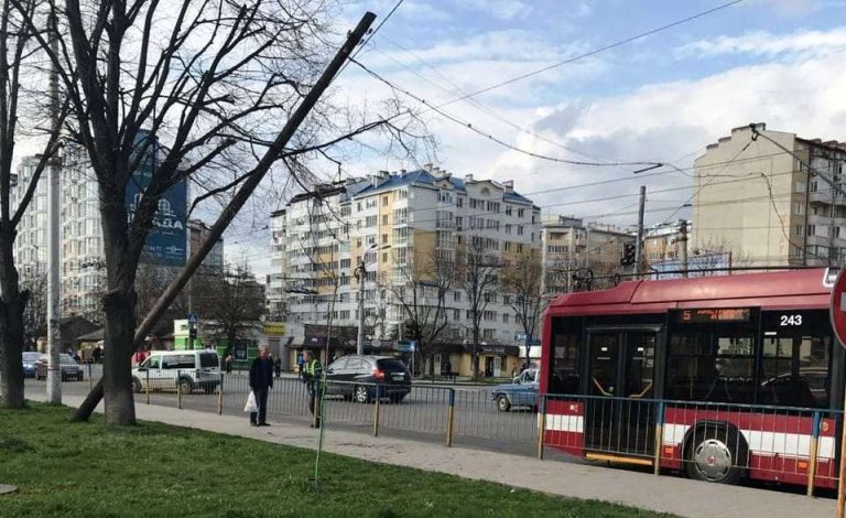 У Франківську змінився маршрут одразу чотирьох тролейбусів: що сталося? (ФОТО) 8 photo 2021 04 20 17 44 55 1