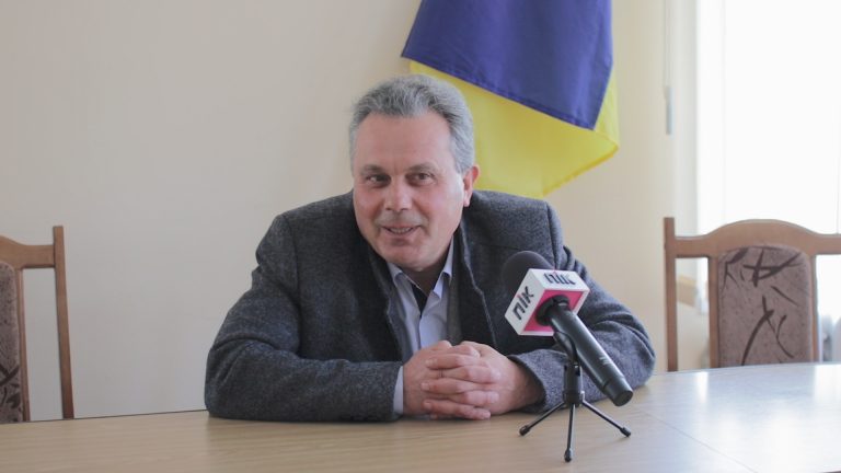 На камеру про найближчі плани не розповідаю. Скажу чому, - Юрій Коваль, голова Яблунівської селищної ради на Прикарпатті
