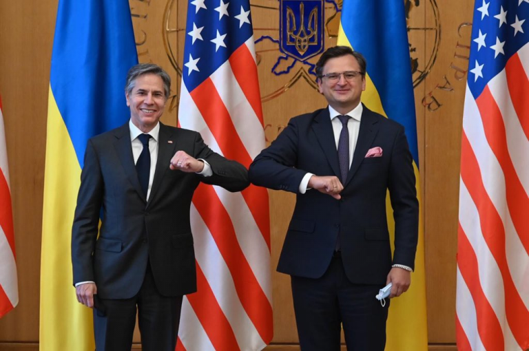 До України прибув держсекретар США Блінкен 4 182770780 846757149262064 6444796573853197436 n