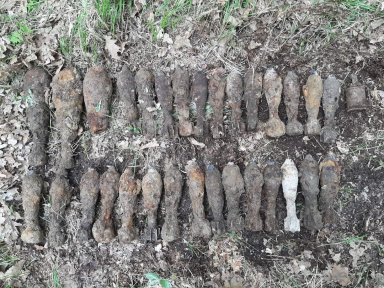 У Коломийському районі підірвали 30 мінометних мін та ручну гранату 11 186486168 3935217943264678 5140855390146261283 n