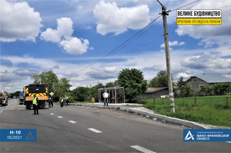 У Чернієві ремонтують кільцеву розв’язку (ФОТО) 7 191271237 1078280636031588 5981997279883872674 n
