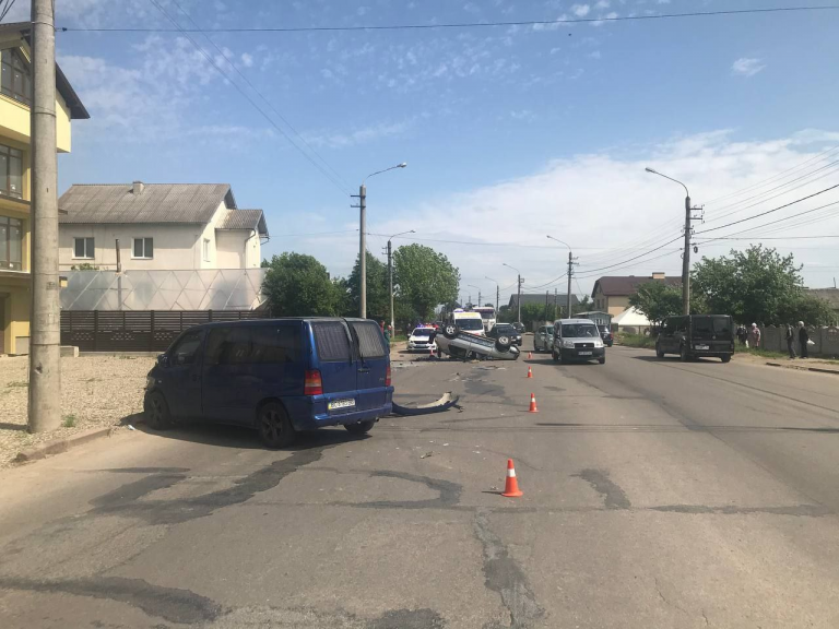 ДТП в Опришівцях: поліція розповіла деталі (ФОТО) 12 191283074 489102289010161 9168743497110921868 n