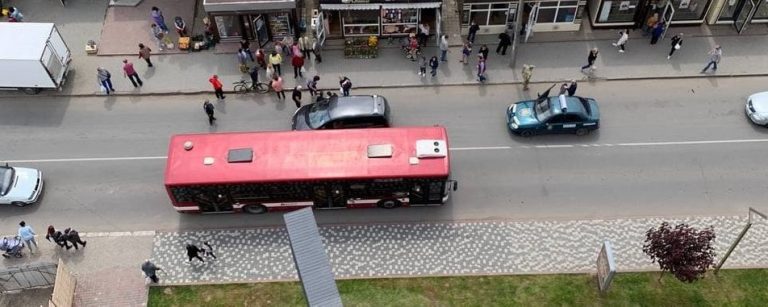 У Франківську дитина потрапила під колеса автомобіля 7 2c3d4bd111d5465c