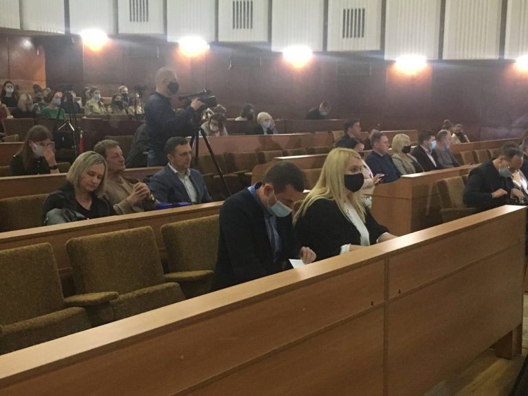 Позачергова сесія франківської міської ради: що розглянули (ФОТО) 10 5c6b2054 fd9d 4d59 9079 76a8a7880123