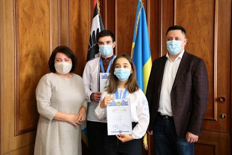 Двоє юних прикарпатців отримуватимуть стипендію президента 12 FB IMG 1620385250946