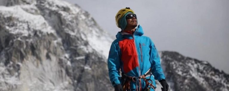 Сліпий альпініст з Китаю підкорив Еверест 7 eaa3d1aba5b31da6