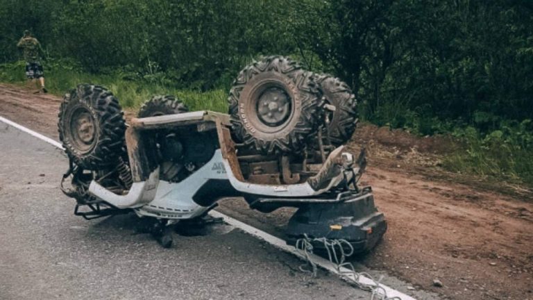 У Карпатах двоє людей травмувалися внаслідок перекидання квадроцикла 2 image 9